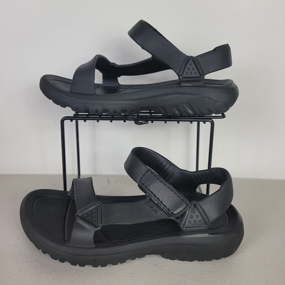 Teva Other - Teva Hurricane Drift EVA sandals in black Sz 4 Youth Black